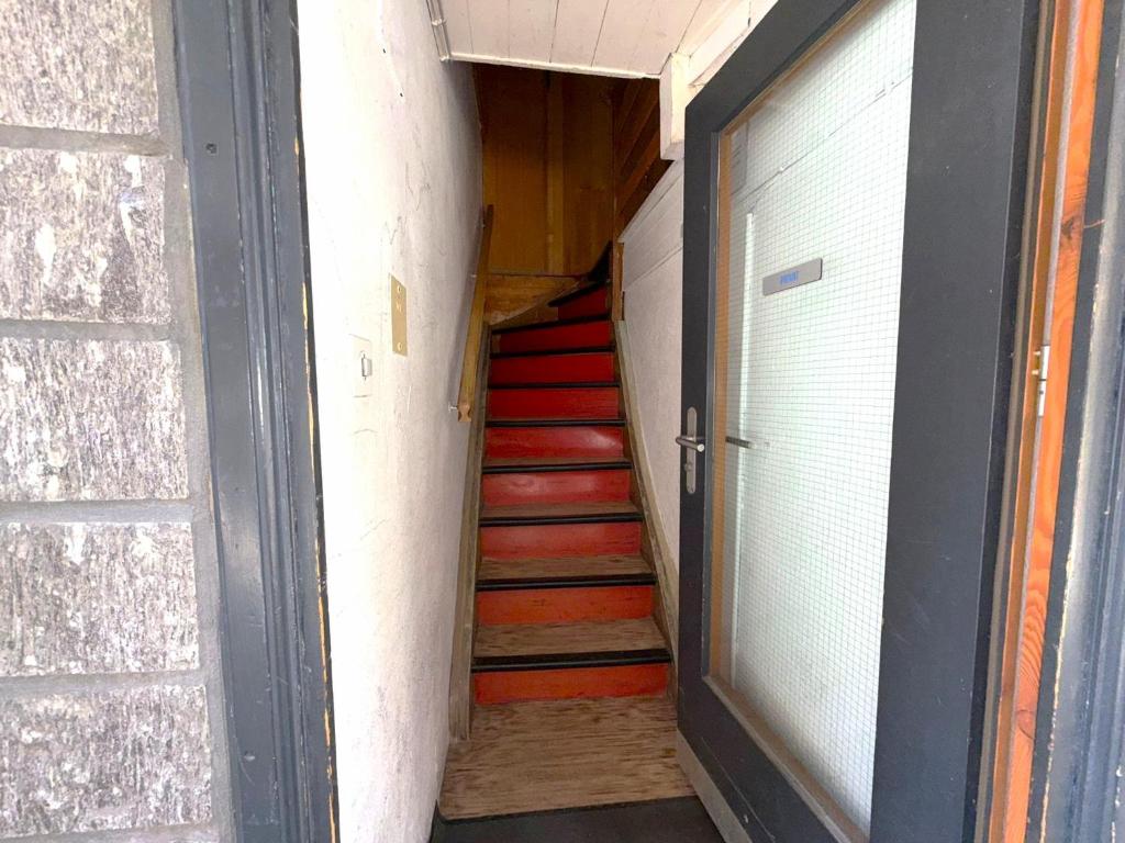 Chalet-Etage Mitten im Dorf - 4