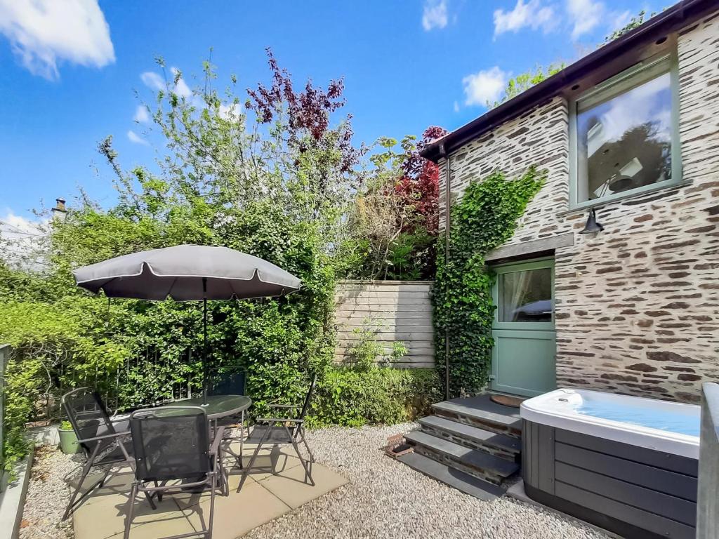 Ladyvale Barn, Cardinham