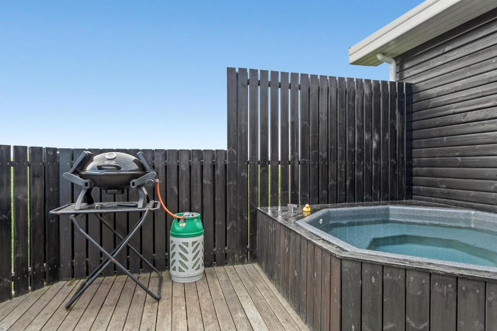 Ocean Break Cabins