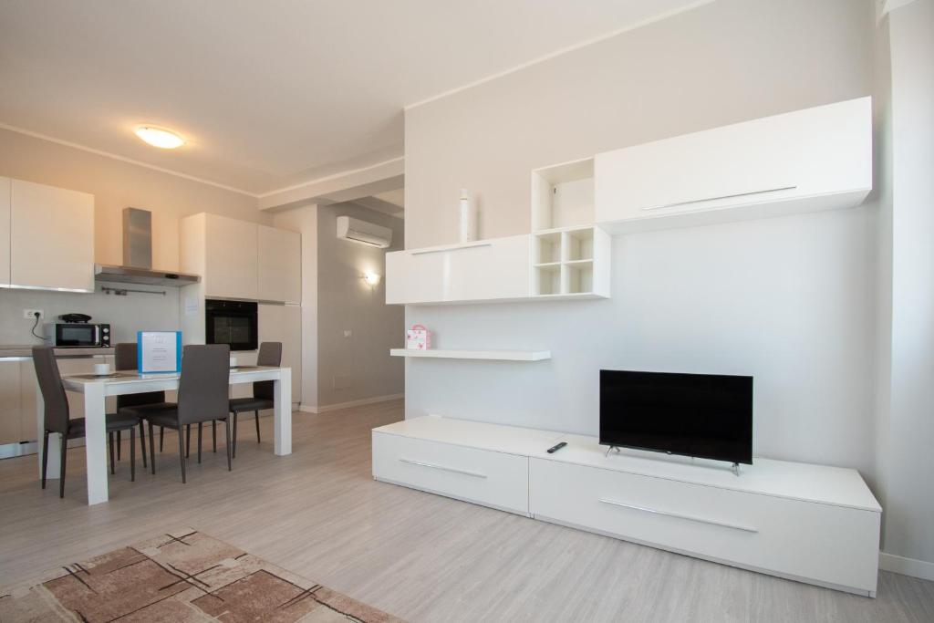 Trilocale Piazza della Repubblica - F&L Apartment - 1