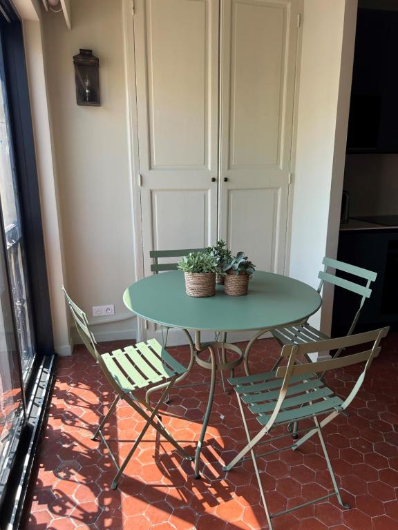 Appartement 3 pièces plein vieil antibes - 2