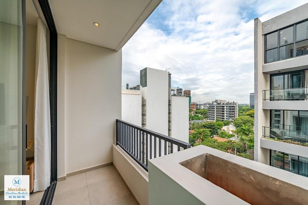 Brand new and steps away from Shopping del Sol! - 5