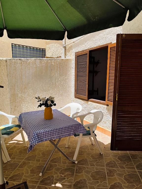 Cozy retreat with Green Terrace and Balcony Access - 4