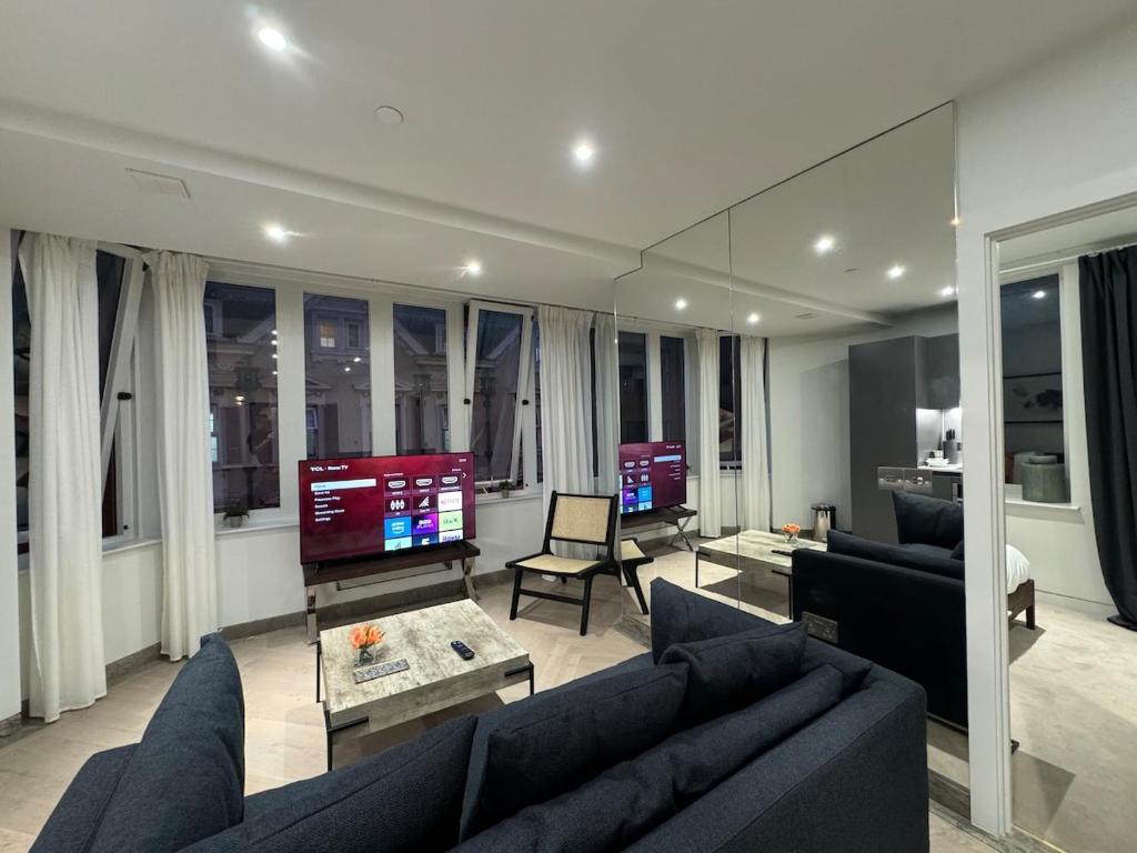 Stunning Reading Centre Apt - 1BR, 1 BA - F14, Reading