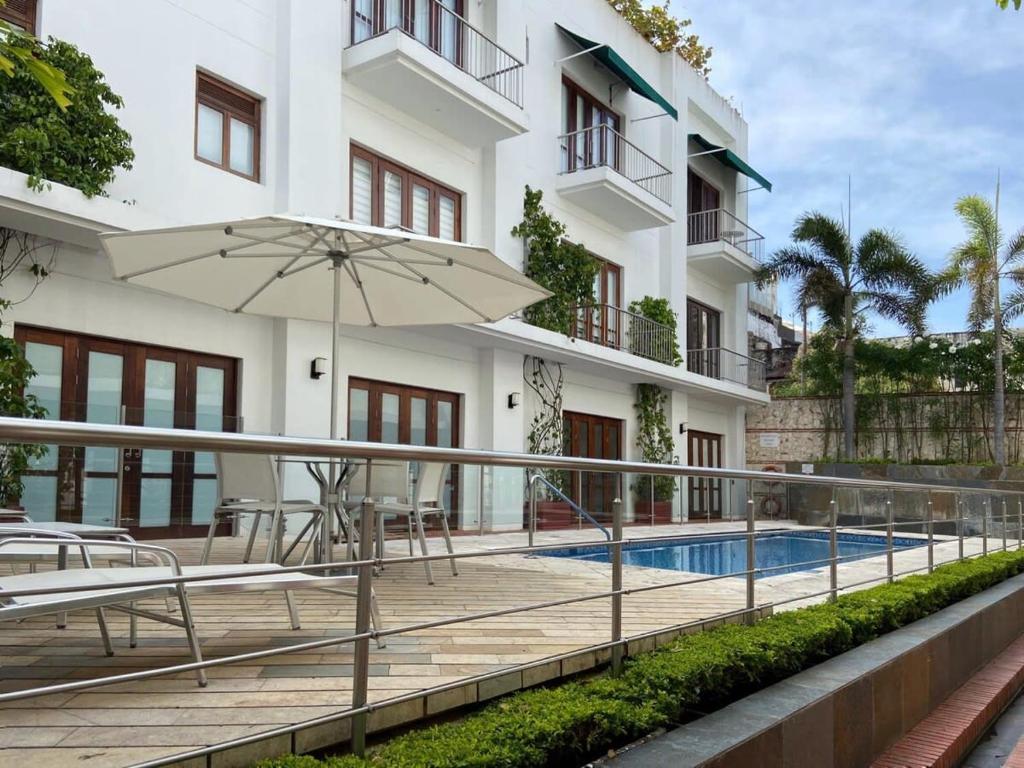 Incredible 2BR with AC in Ciudad Amurallada - 3