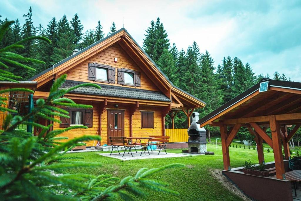 Chata Janka, Závažná Poruba