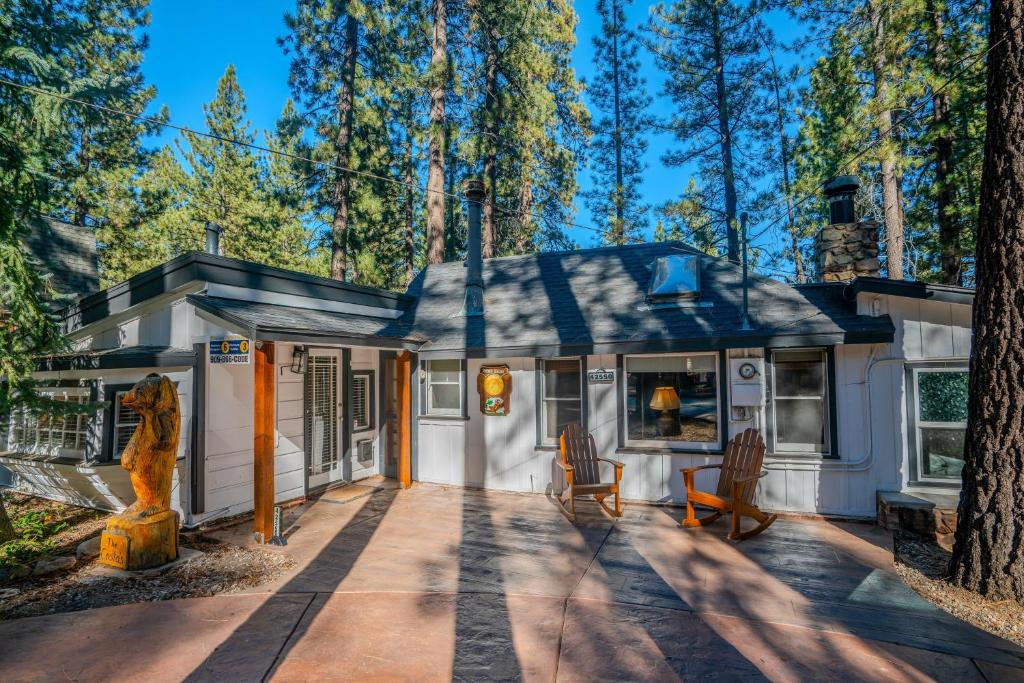 Hobbit House in Big Bear #166, Big Bear Lake