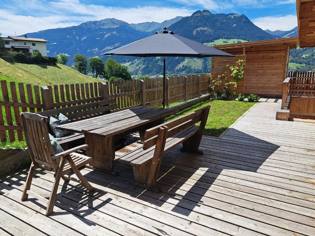 Apartment Wasserfall im Zillertal - Oasis of Peace with Panoramic Terrace, near Fügen - 2