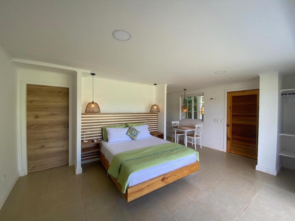 Savannah Inn 202 Suite Mountain View, San Andrés