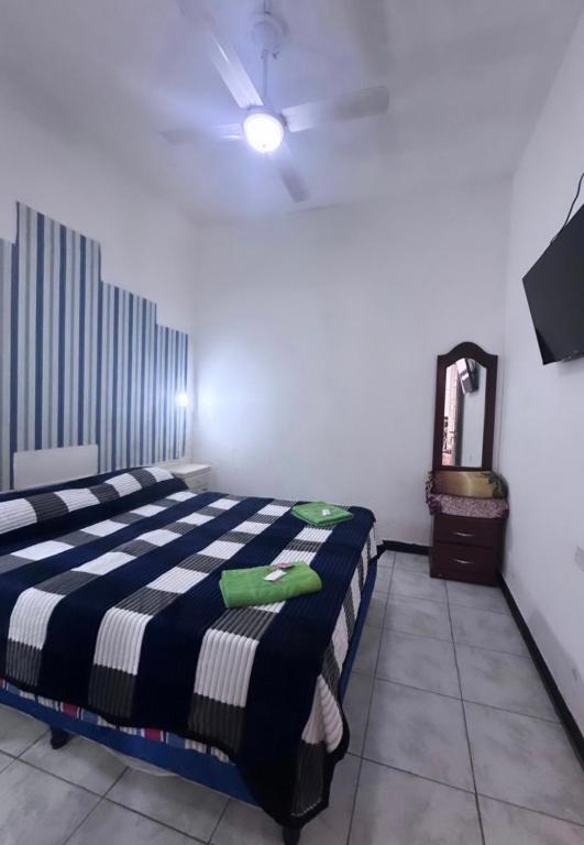 Hospedaje en Avenida Artigas 2 - 3