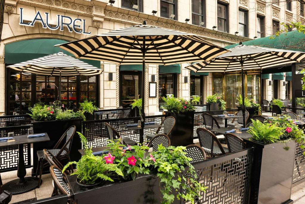 The Talbott, Autograph Collection - img