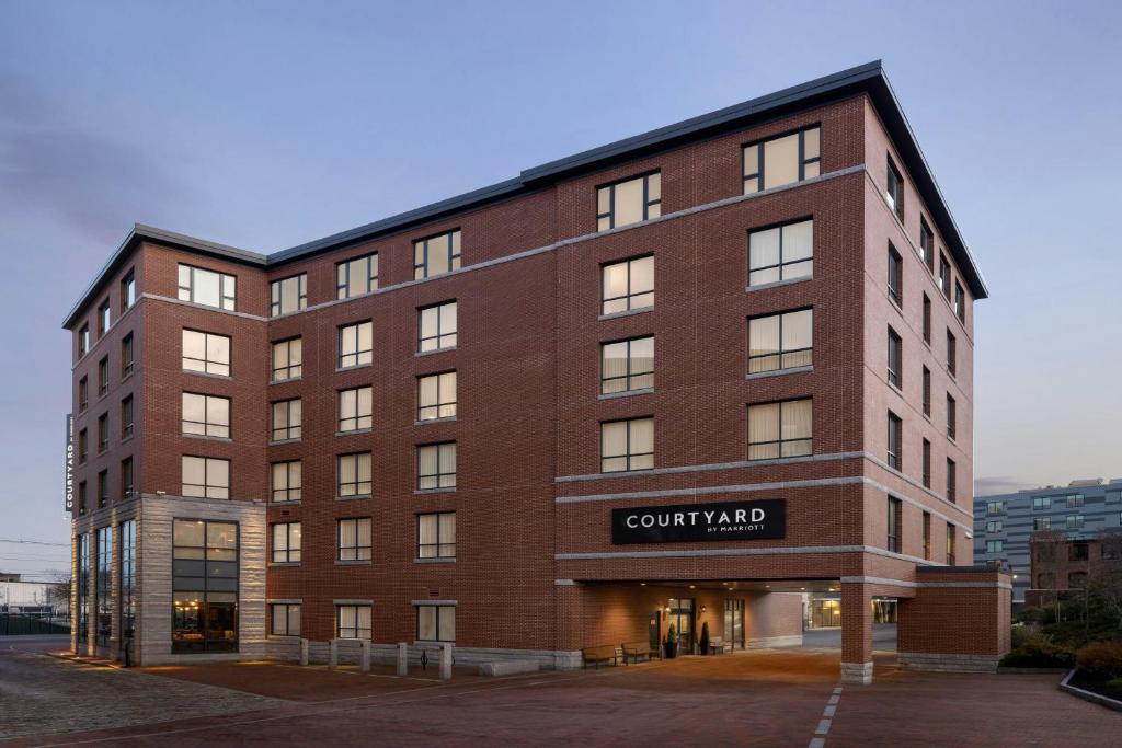Courtyard by Marriott Portland Downtown/Waterfront, Portland