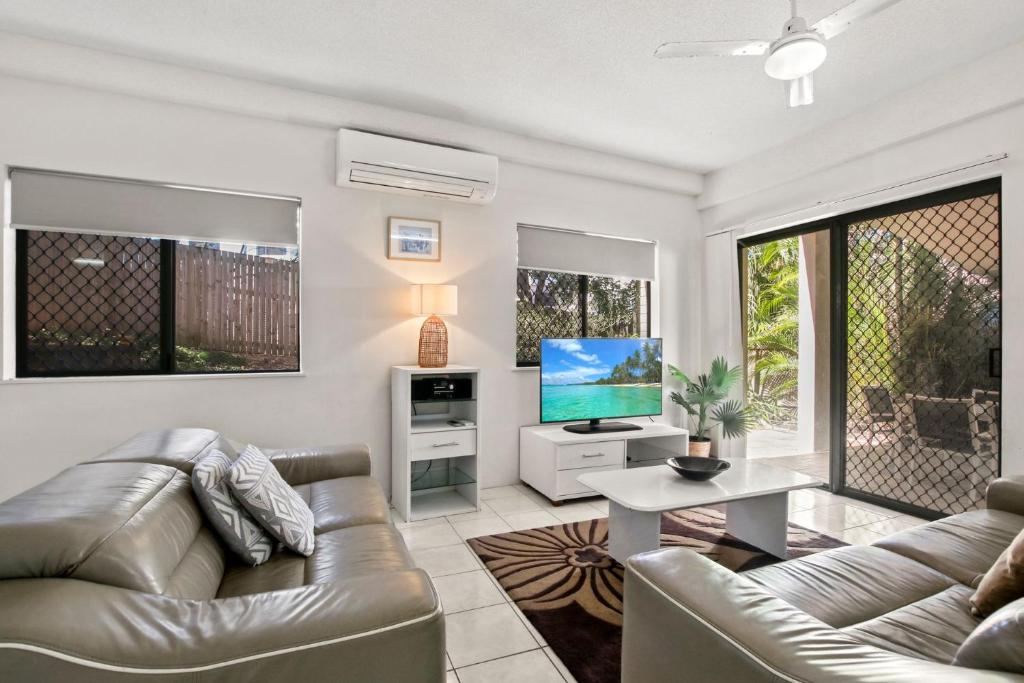 Lindomare Unit 1, 11 Orvieto Tce, Kings Beach, Caloundra