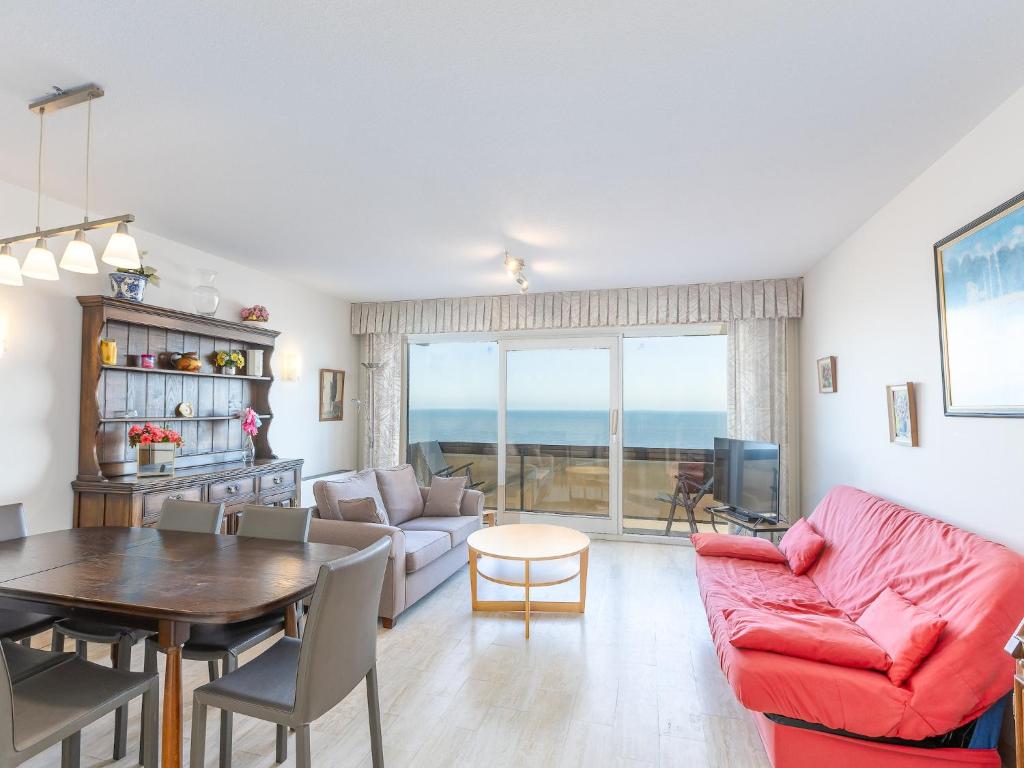 Bright apartment on the 7th floor, Middelkerke