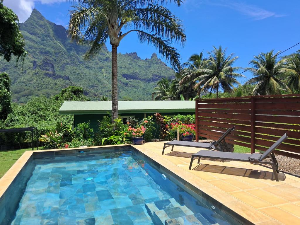 MOOREA - Paopao Pool Mountain, Moorea