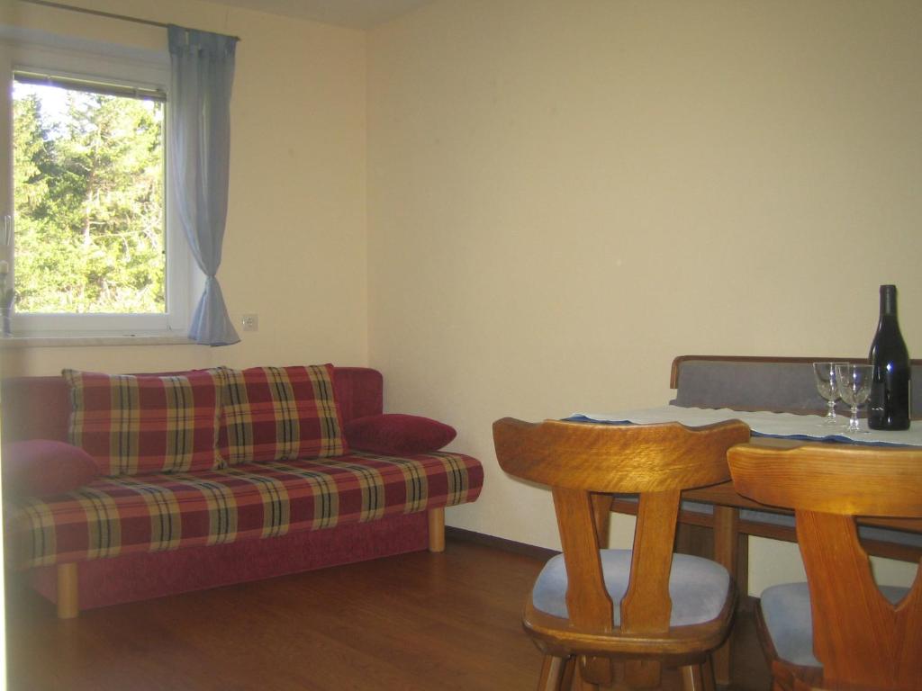 Apart Raphael - 5