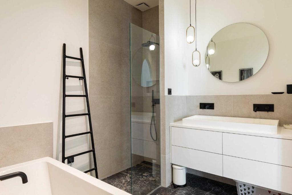 Luminous Apartment 2BR 4P - Bellecour Place Ampère - 5