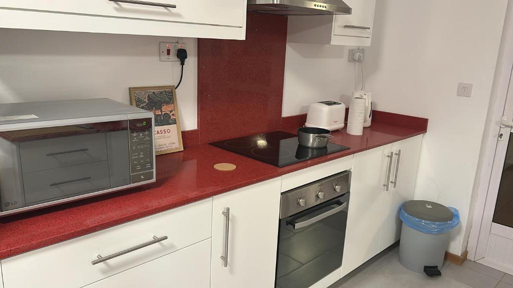 Moonflower Appartment, Pereybere