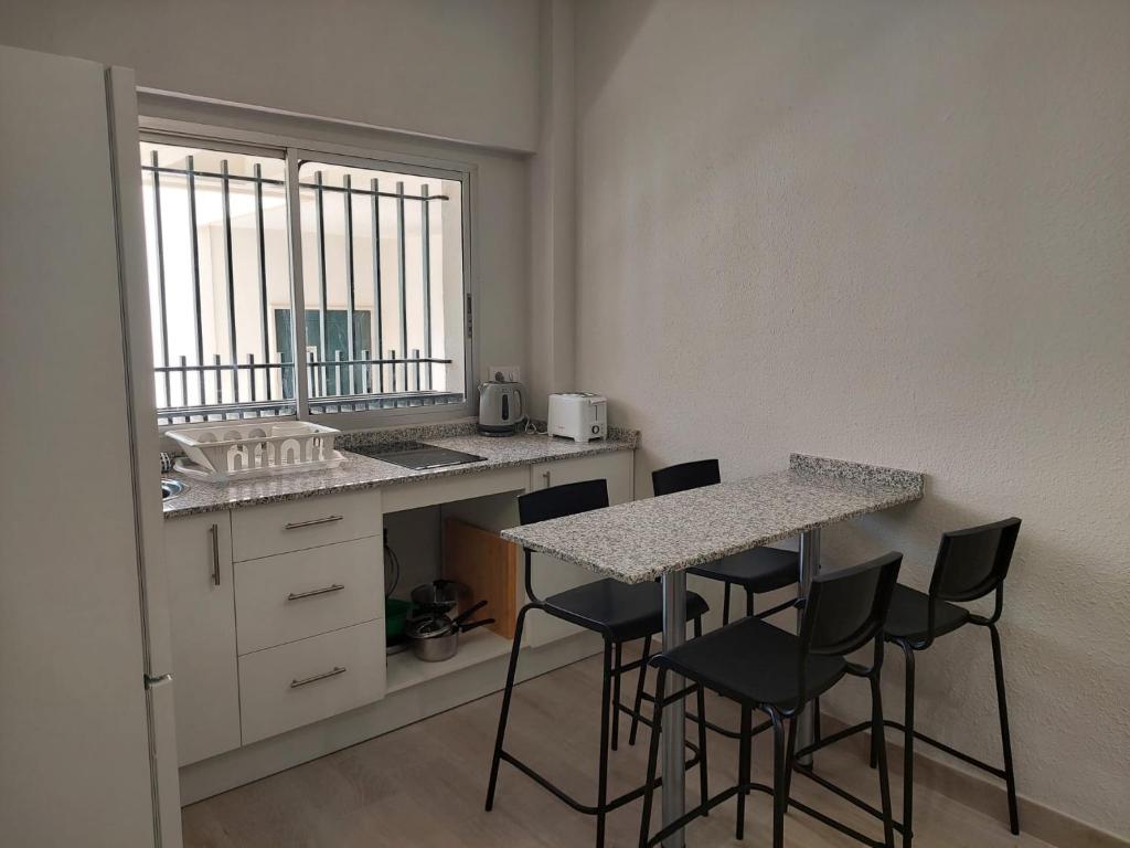 Alfonso Center Apartment - 5
