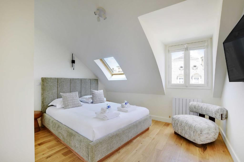 Apt a c 3BR 6P - Saint-Lazare Les Champs Elysée - 4