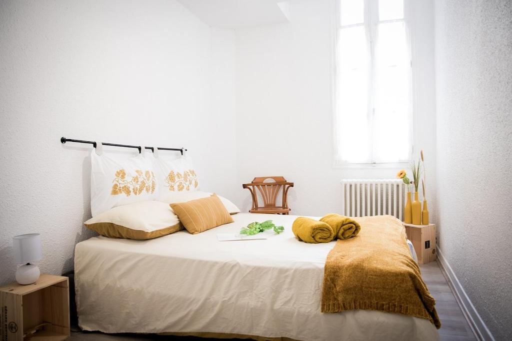 Qualys Vignoble parking, square view, close to city - 4