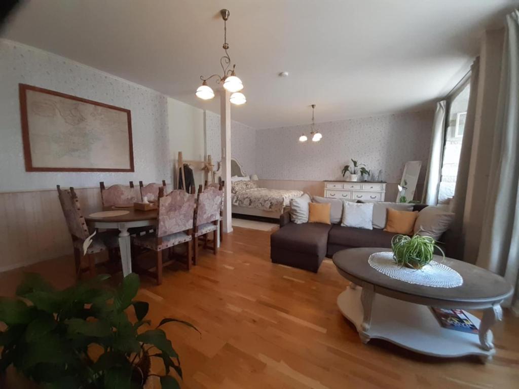 Kohtu 24-1 Apartment, Kuressaare