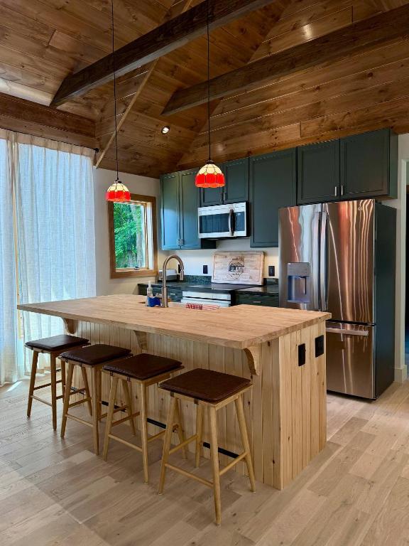 Hideaway Old Forge, Old Forge