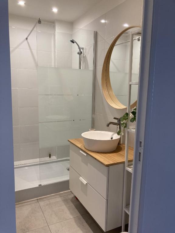 Proche Mayol - 4 chambres - Balcon - 3