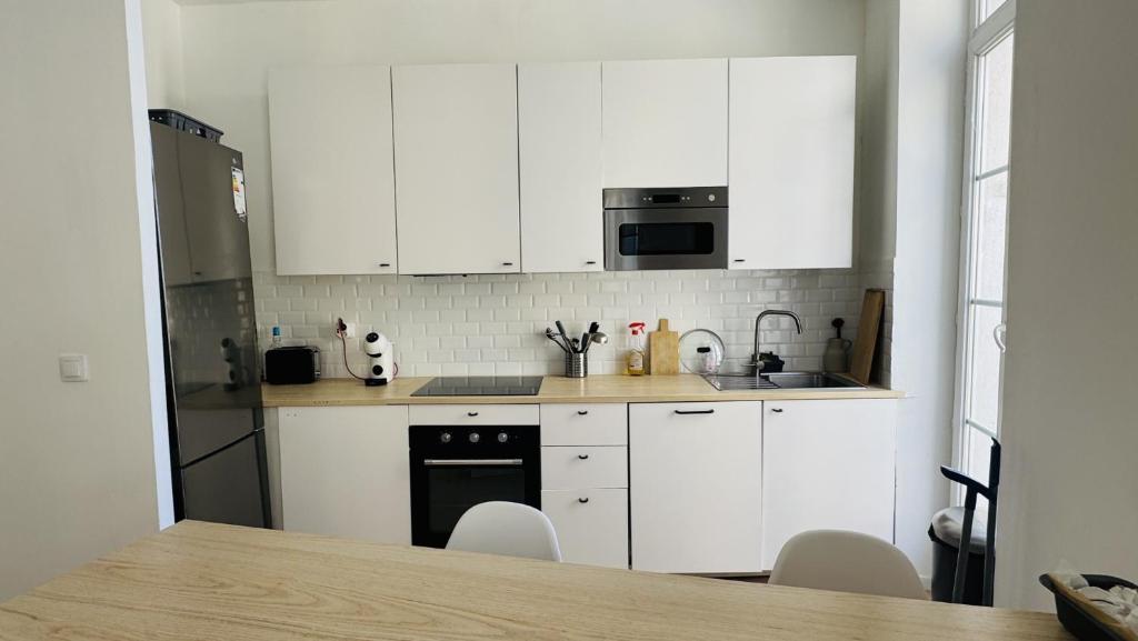 Proche Mayol - 4 chambres - Balcon - 5