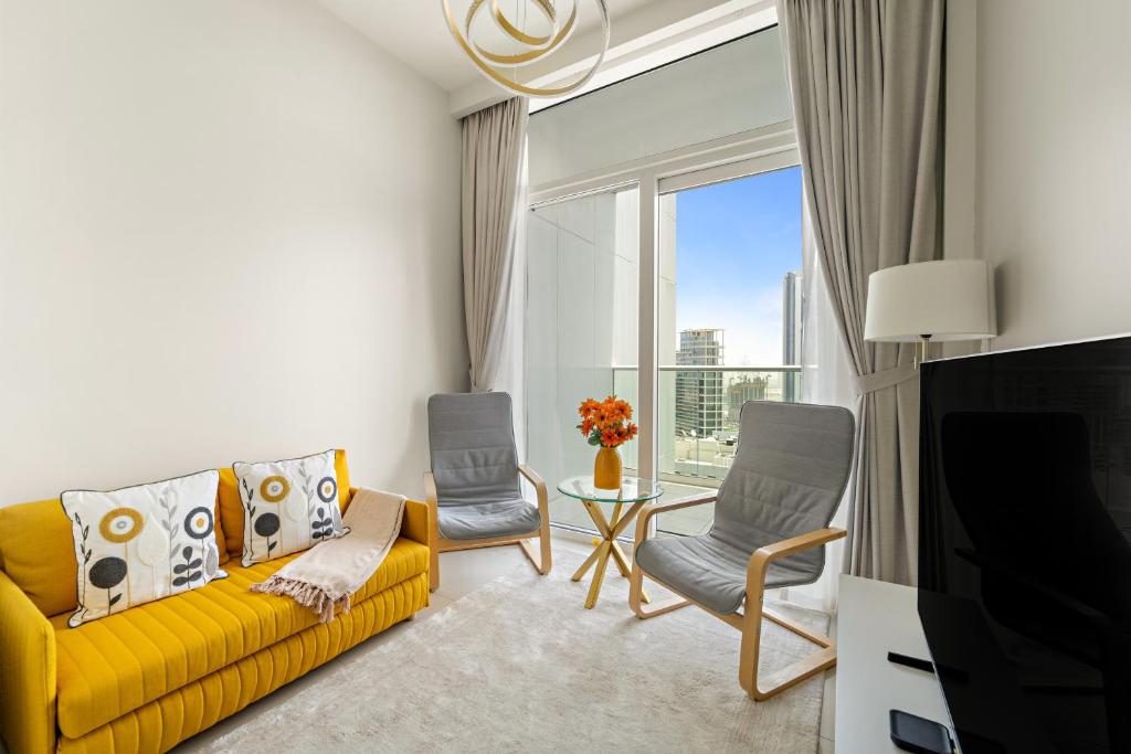 Cozy 1BR at Reva Residences, Dubai