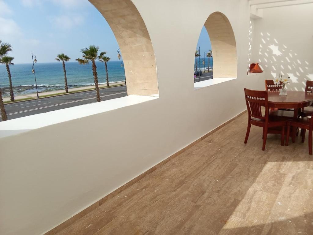 Apartment with terrace breathtaking ocean views, Rabat