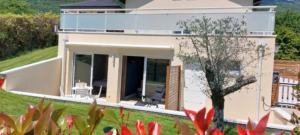 Appartement indépendant, climatisé, au calme avec vue montagne - 2