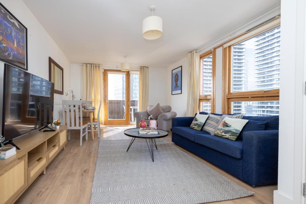 Luxury property with stunning views of Canary Warf, Londýn
