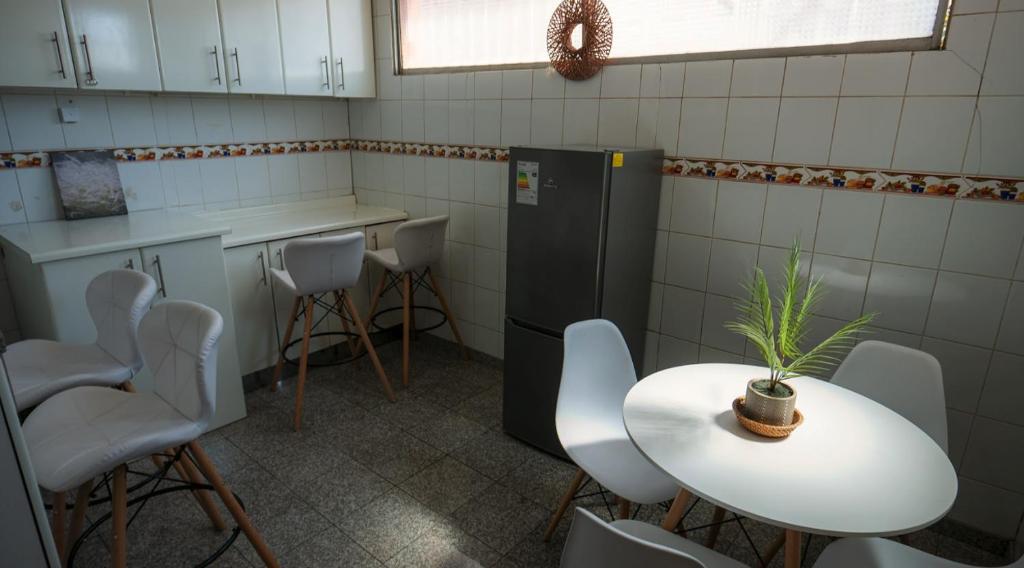 Casa Mall Alto las Condes, Para 8 o 10 personas, Excelente conectividad - 3