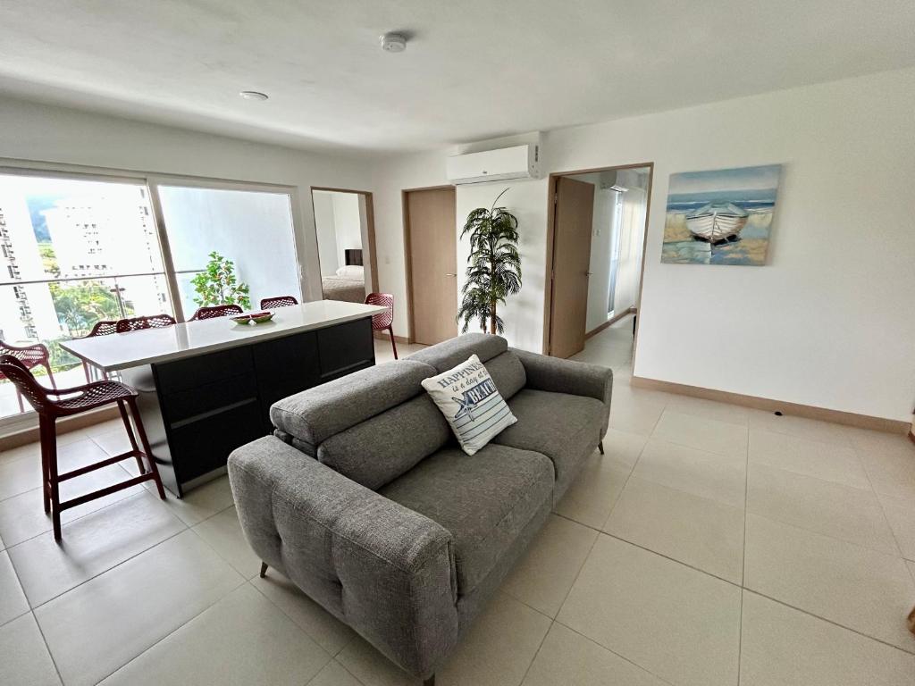 0905 Viva Jaco, Jacó