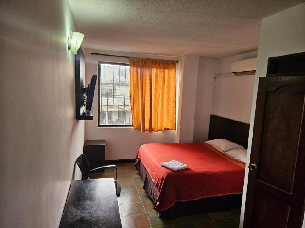 Hotel Champagnat - 3