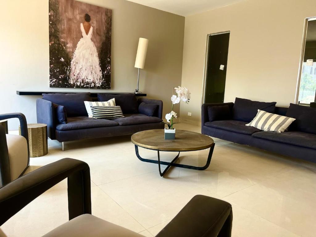 The Luxe Nest- 4 Masters & Private Pool, Kairo