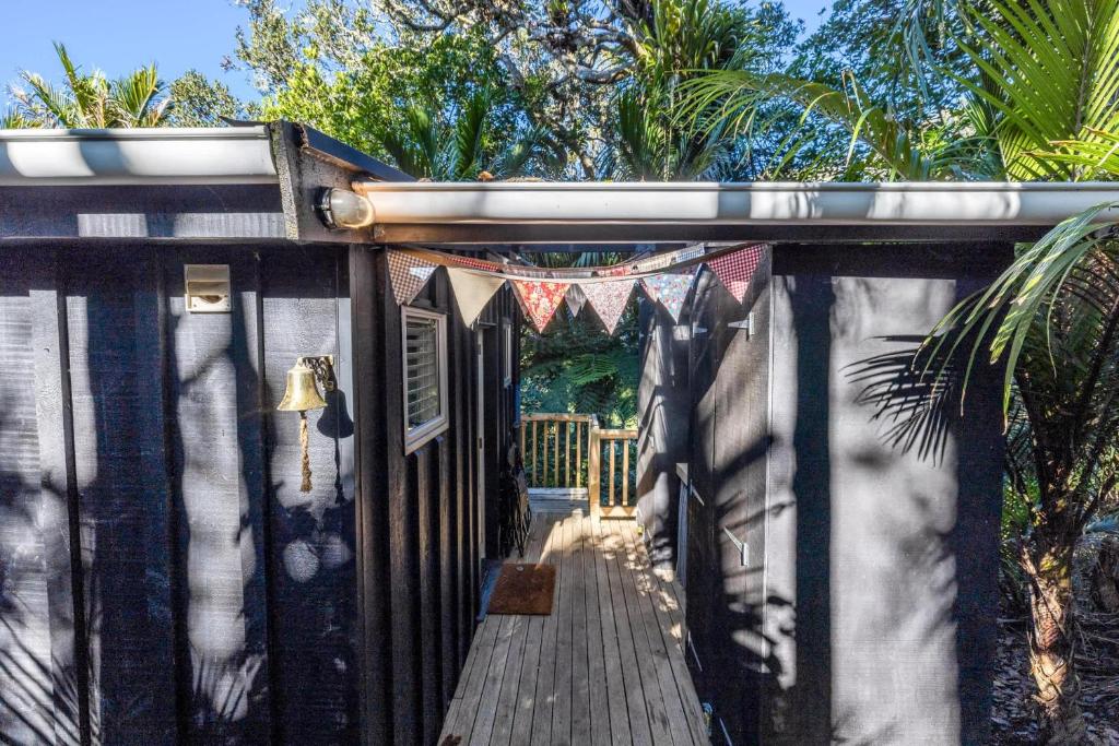 The Palm Hideaway - Our Island, Waiheke Island