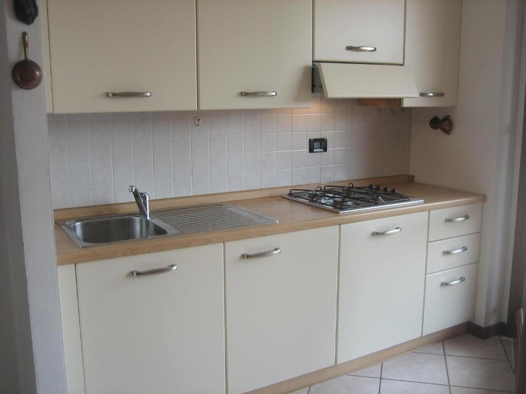 Holiday Home Lazise near Lake and Gardaland - 4