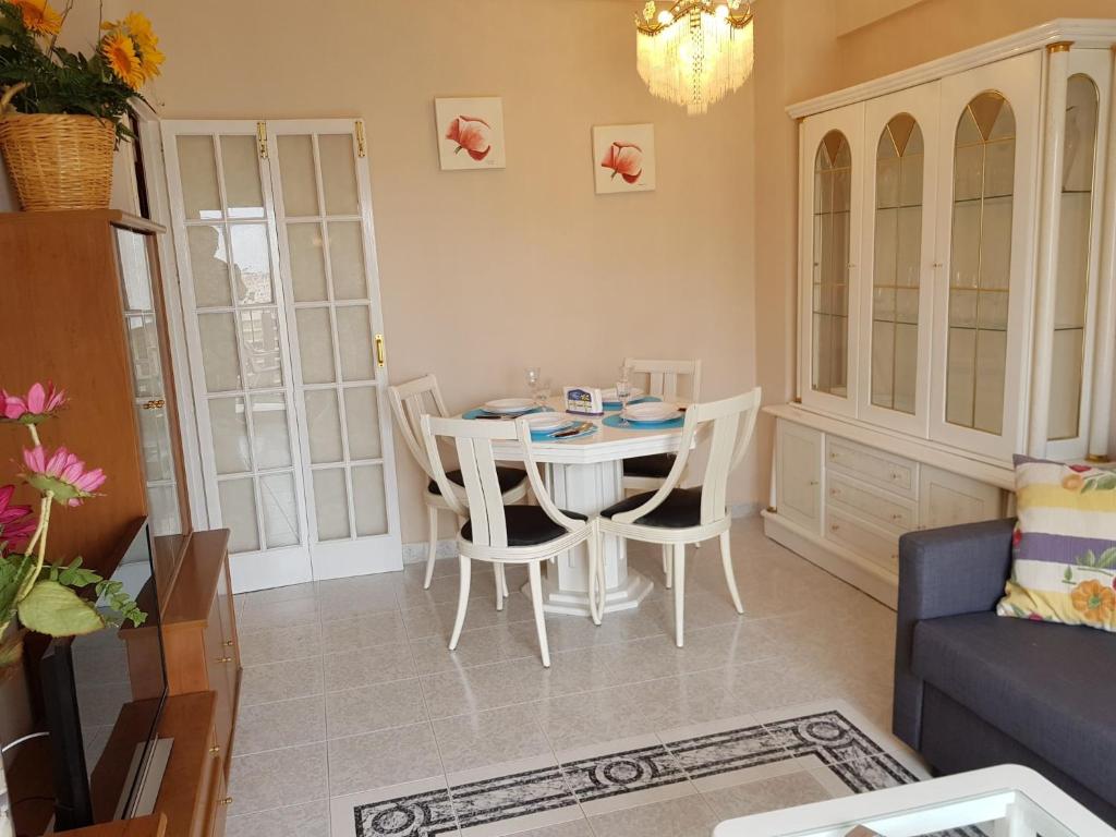 Apartment in Fuengirola by Mediterranean Beach - 3
