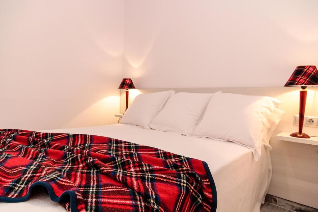 8 Rooms Tarifa - 5