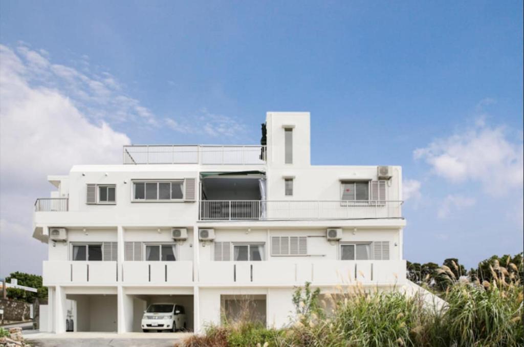 Sun Set 海人, Itoman