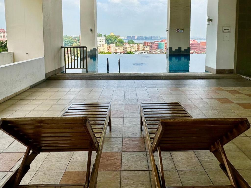 Golden Sand Couple Suites | 1B1B