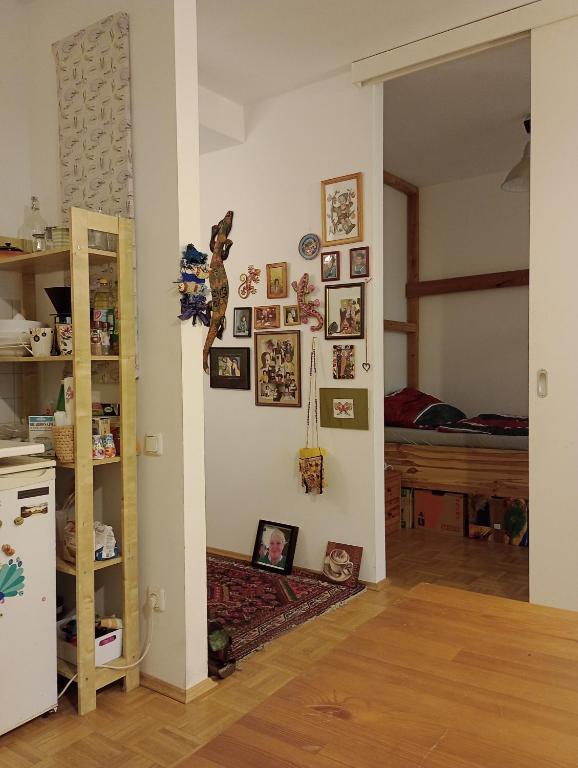 charming Oktoberfest Apartment - 3