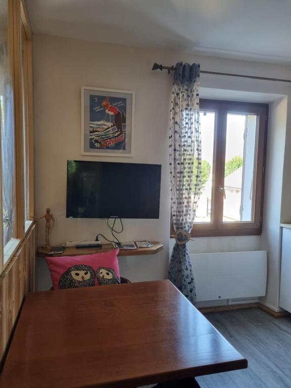 Studio cosy - centre du village - 5
