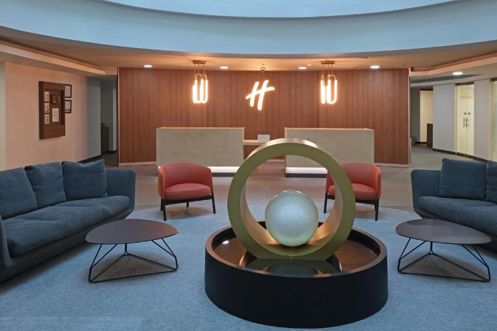 ホリデイ イン ホテル ＆ スイーツ メヒコ メディカ スール バイ IHG (Holiday Inn Hotel & Suites Mexico Medica Sur By IHG) 外観
