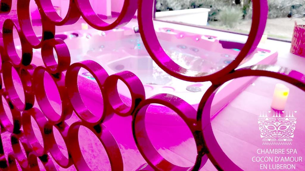 Cocon D'amour En Luberon - Chambre Spa a proximite de l'Isle sur la Sorgue - 4