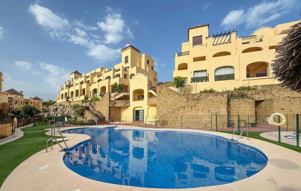Lovely Apartment In Estepona With Wifi - 1