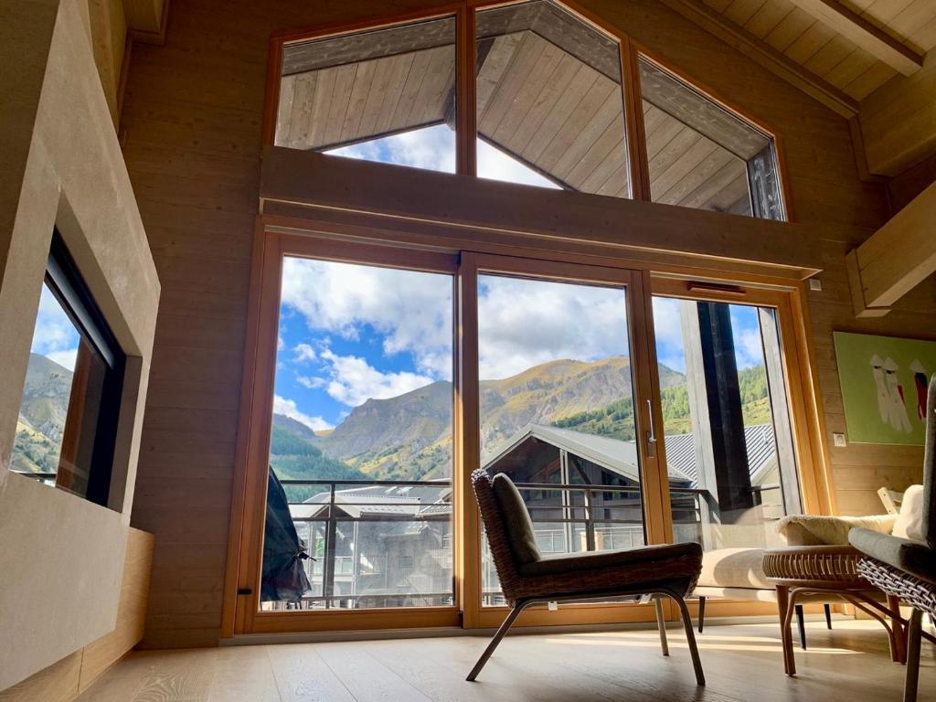 Le chalet sous-toiture Nánshān : spacieux, lumineux et idéalement situé à Auron - 2