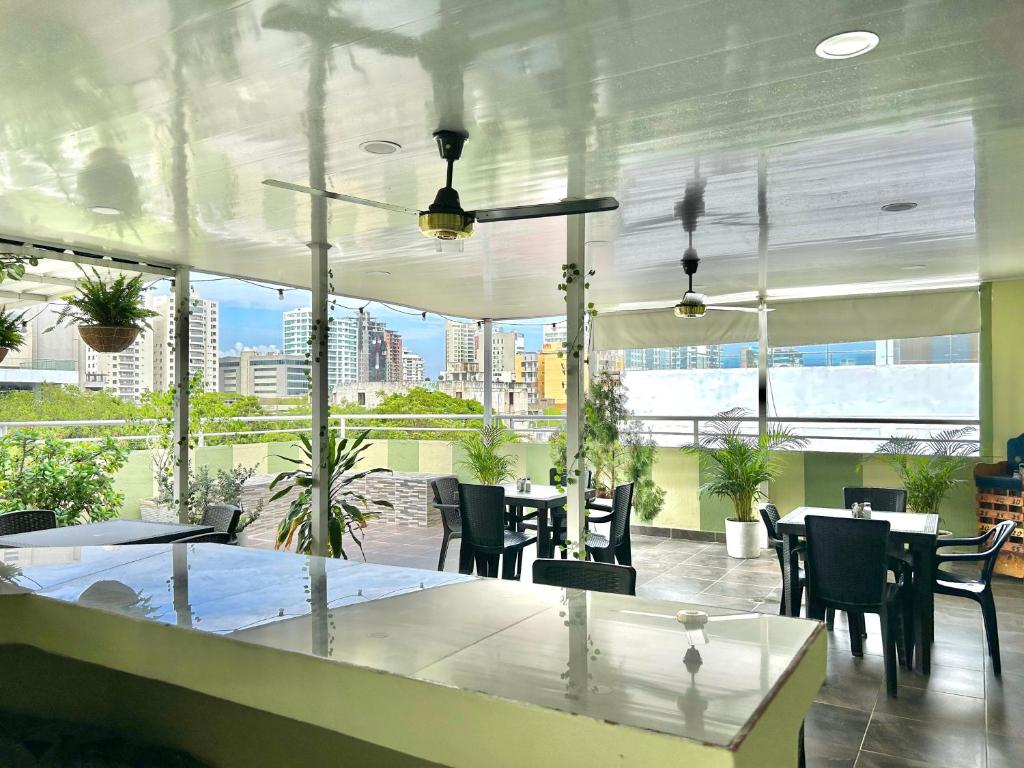 BRISAS D MAR Hotel - 4